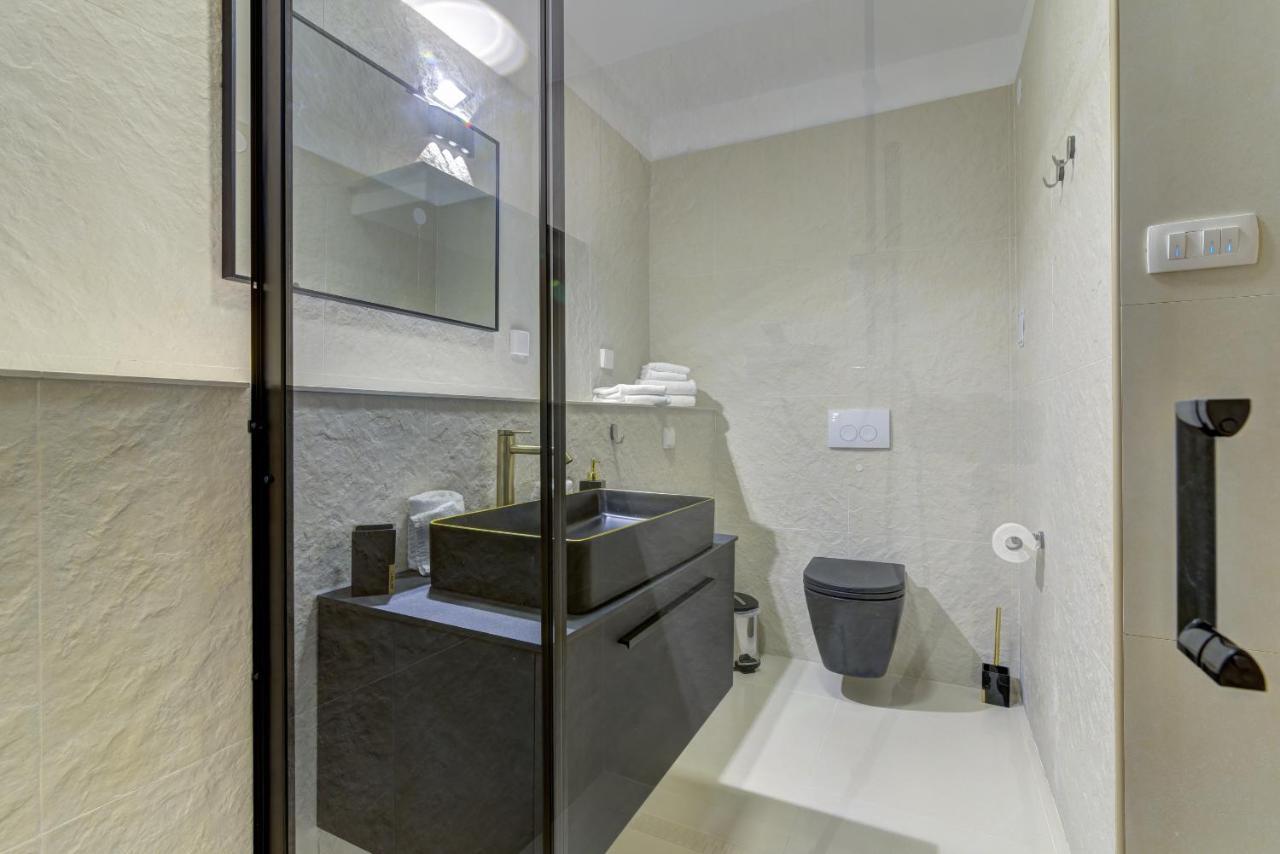 33 Ulica Nikole Jurisica Apartment Senj  Luaran gambar