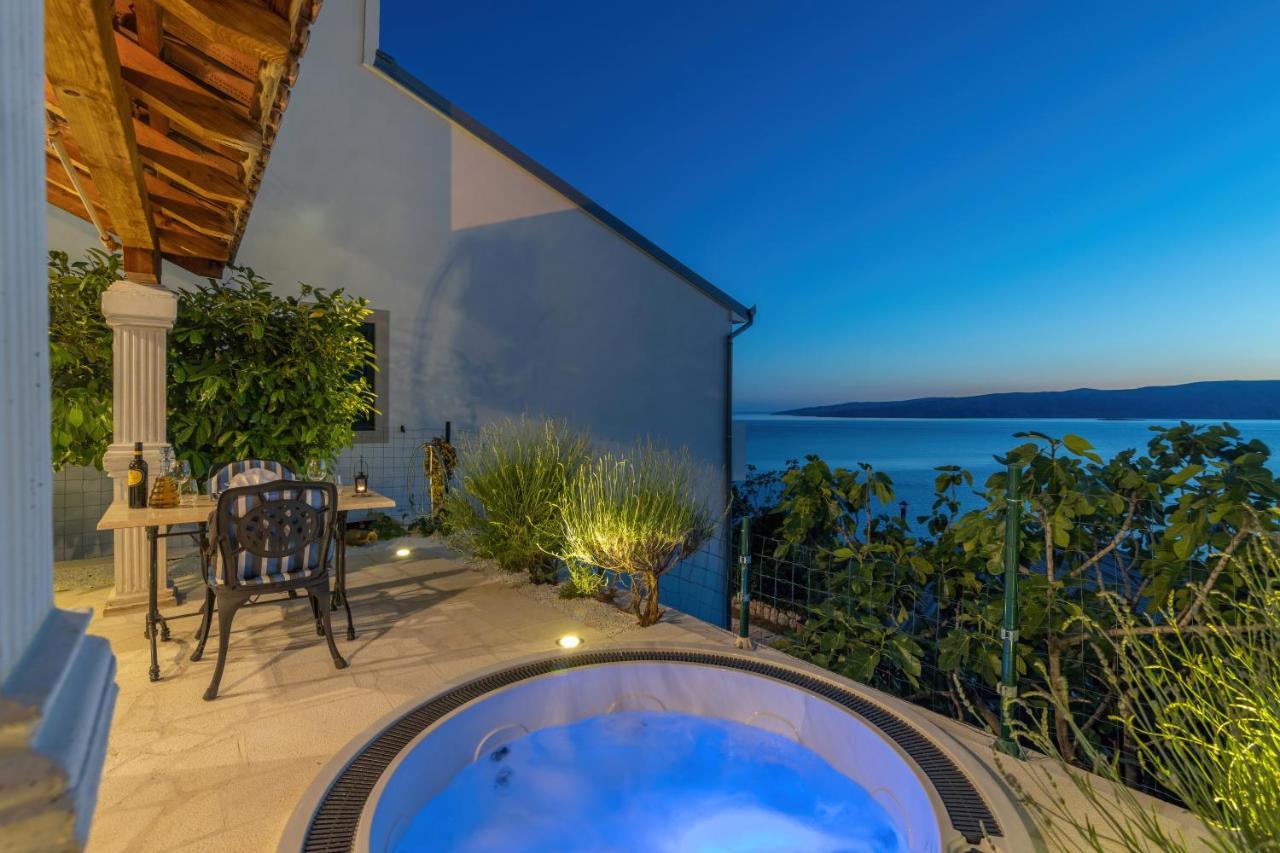 33 Ulica Nikole Jurisica Apartment Senj  Luaran gambar