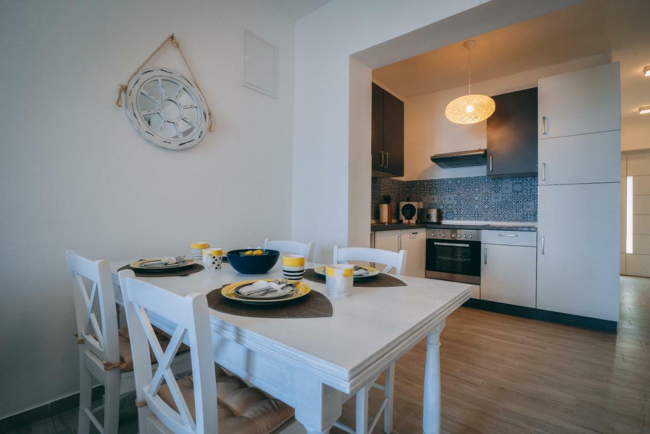 33 Ulica Nikole Jurisica Apartment Senj  Luaran gambar